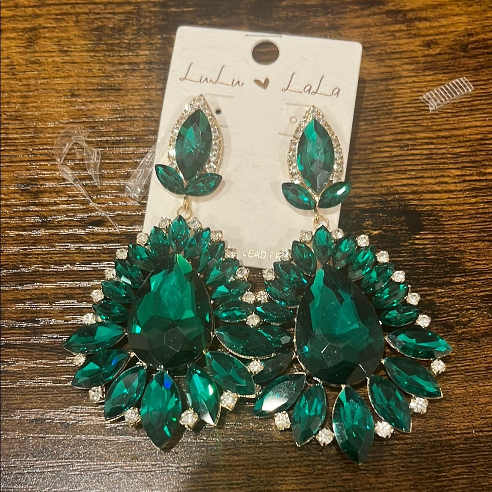 Emerald Green Chandelier Earrings